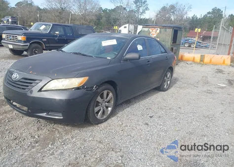2007 Toyota Camry Le V6 z USA, uszkodzony, nr VIN JTNBK46K373023232